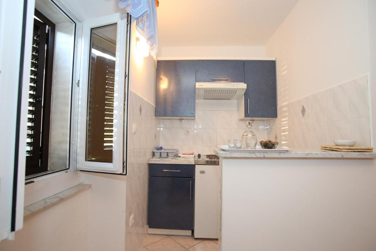 Apartments Marin With Sea View Baska  Exterior photo